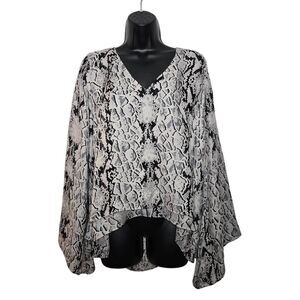Parker Blouse Women's Size Medium Snakeskin Silk Print Bell Sleeve Layered